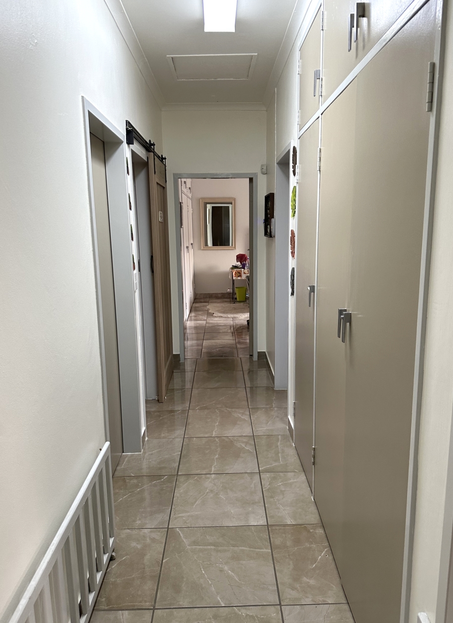 3 Bedroom Property for Sale in Faerie Glen Gauteng