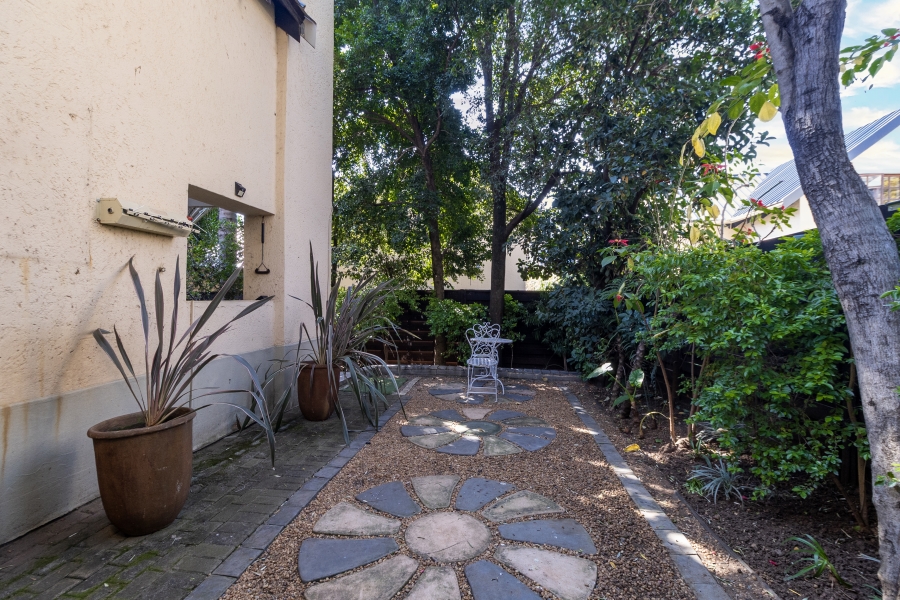3 Bedroom Property for Sale in Equestria Gauteng