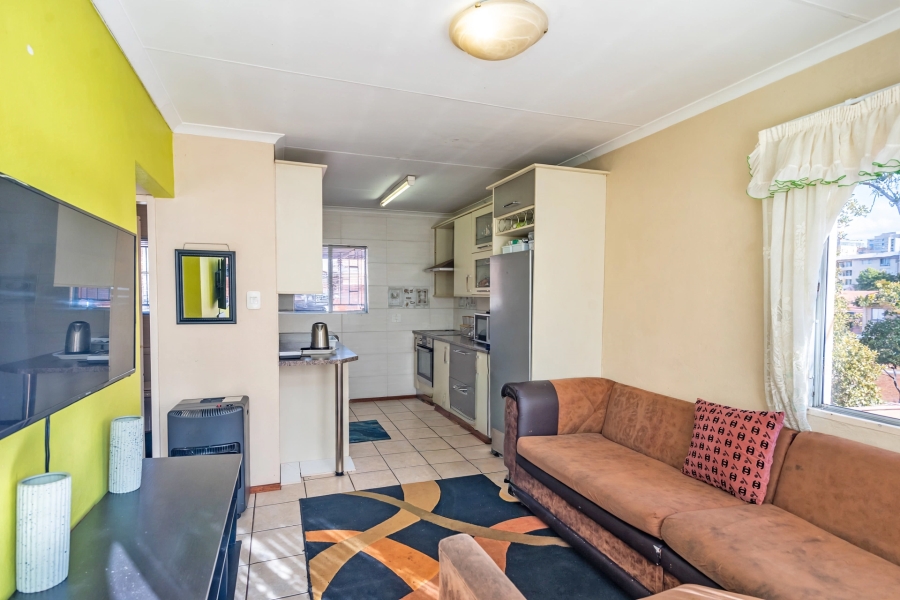 2 Bedroom Property for Sale in Protea Glen Gauteng