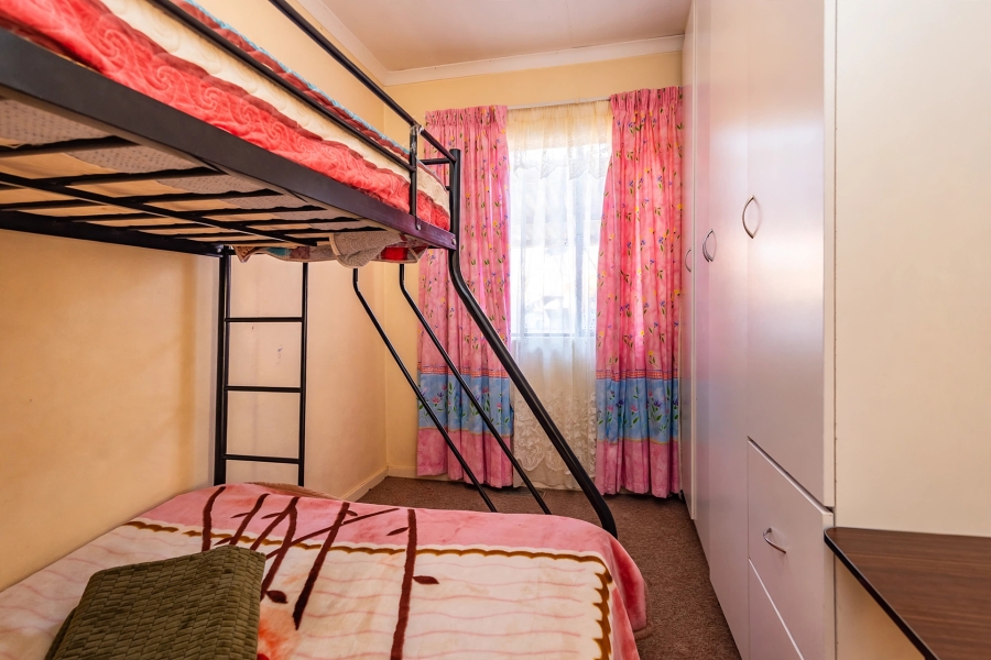2 Bedroom Property for Sale in Protea Glen Gauteng