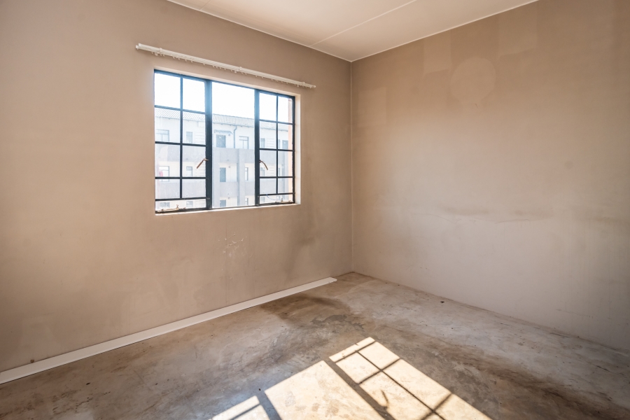 2 Bedroom Property for Sale in Fleurhof Gauteng