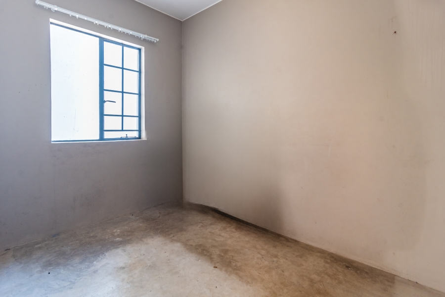 2 Bedroom Property for Sale in Fleurhof Gauteng
