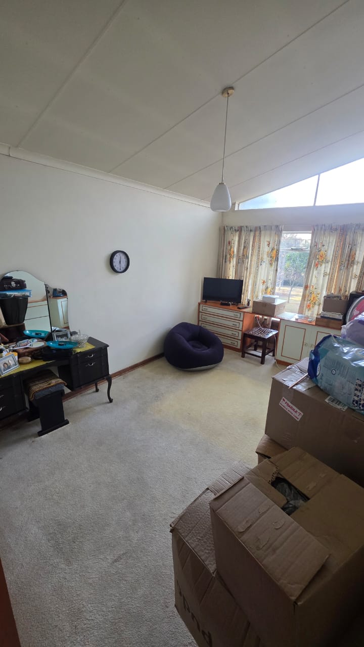 4 Bedroom Property for Sale in Shere Gauteng