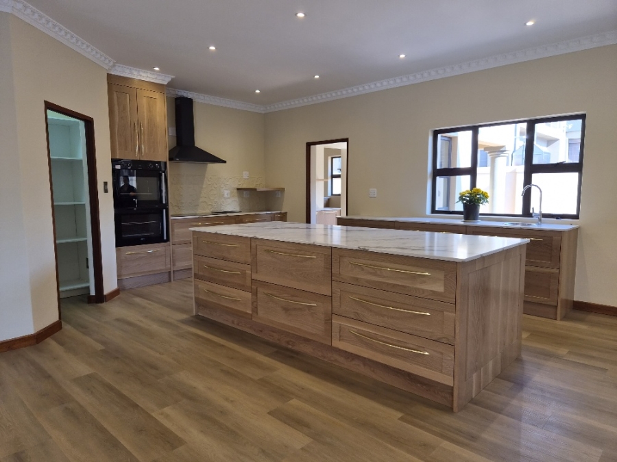 3 Bedroom Property for Sale in Bedfordview Gauteng