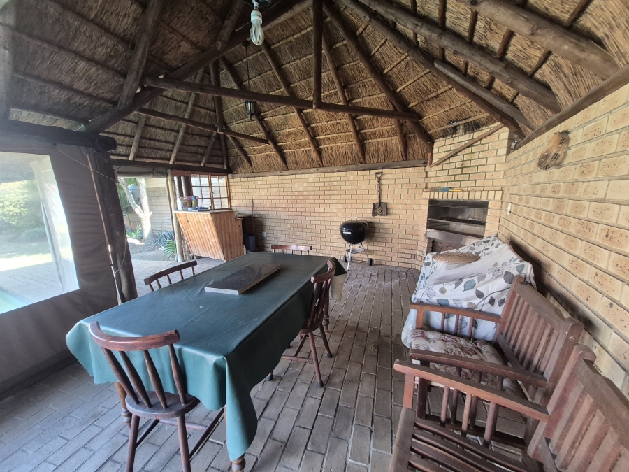 4 Bedroom Property for Sale in Brackendowns Gauteng