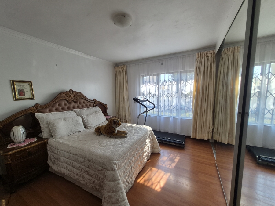 4 Bedroom Property for Sale in Brackendowns Gauteng