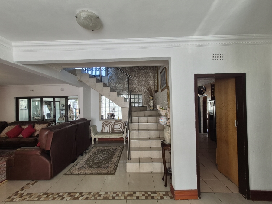 4 Bedroom Property for Sale in Brackendowns Gauteng