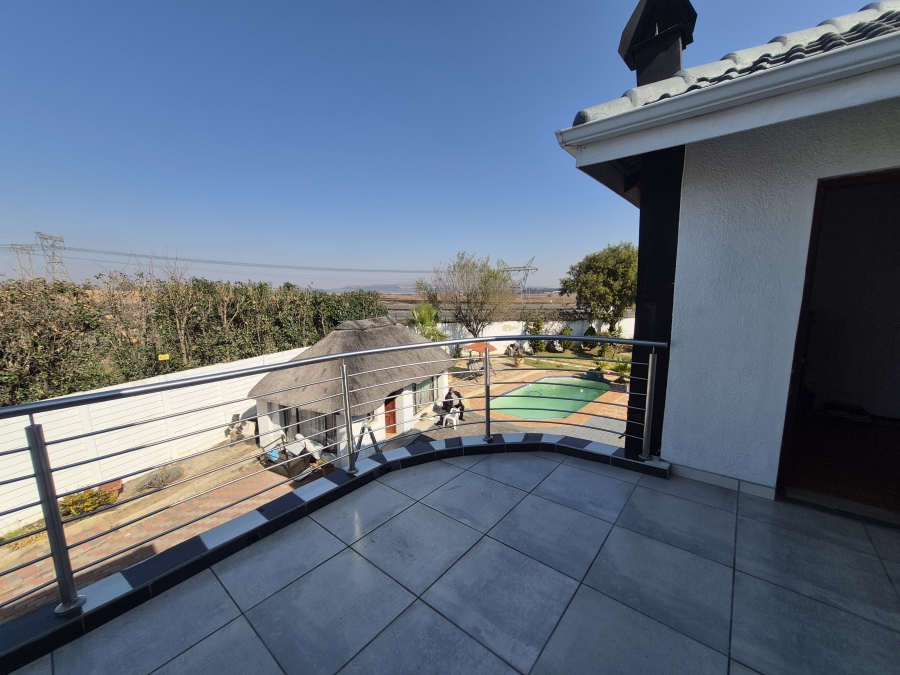 4 Bedroom Property for Sale in Brackendowns Gauteng