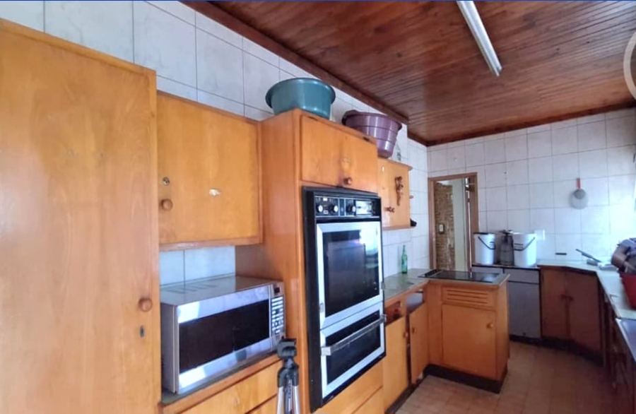 2 Bedroom Property for Sale in Rondebult Gauteng