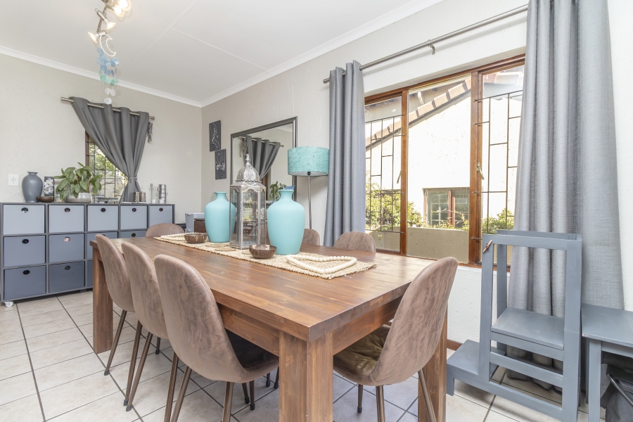 2 Bedroom Property for Sale in Sunninghill Gauteng