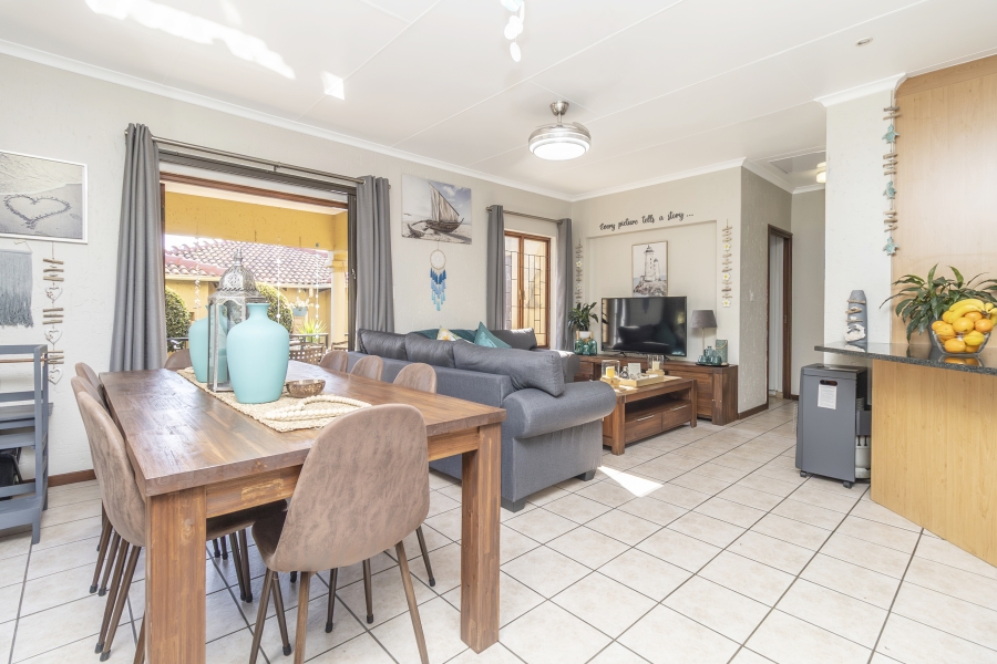 2 Bedroom Property for Sale in Sunninghill Gauteng