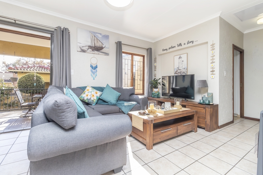 2 Bedroom Property for Sale in Sunninghill Gauteng