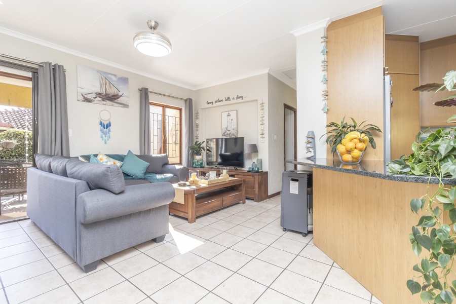 2 Bedroom Property for Sale in Sunninghill Gauteng