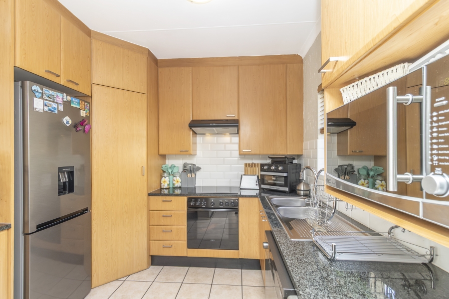 2 Bedroom Property for Sale in Sunninghill Gauteng