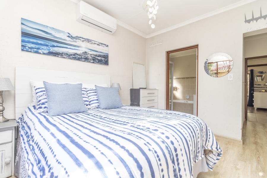 2 Bedroom Property for Sale in Sunninghill Gauteng