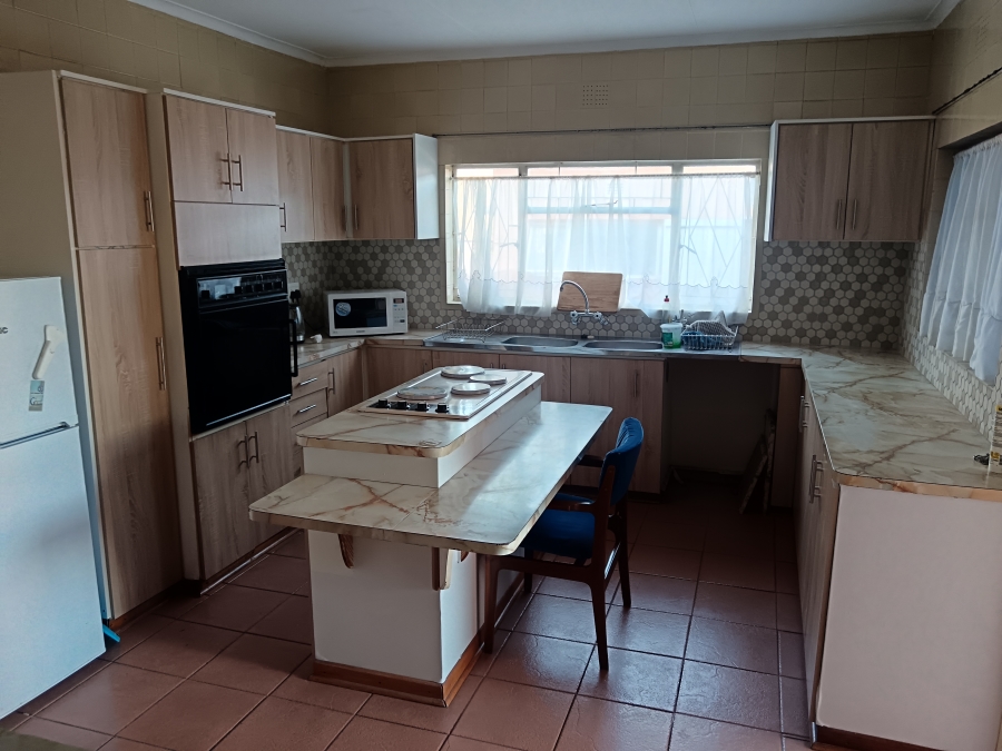 3 Bedroom Property for Sale in Brakpan Central Gauteng
