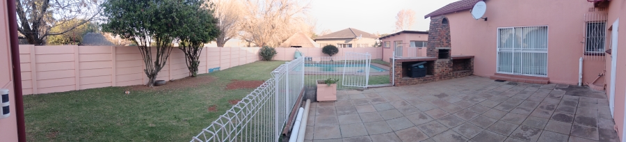3 Bedroom Property for Sale in Brakpan Central Gauteng
