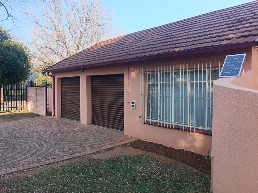 3 Bedroom Property for Sale in Brakpan Central Gauteng