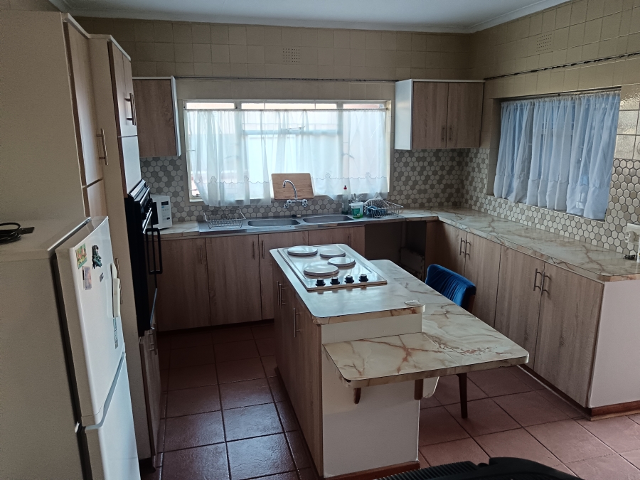 3 Bedroom Property for Sale in Brakpan Central Gauteng