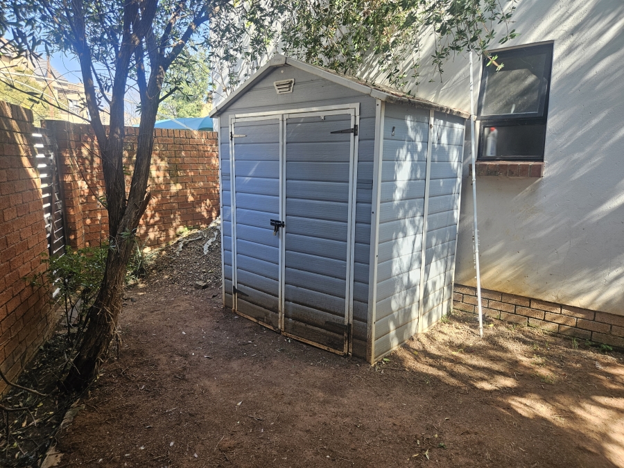 2 Bedroom Property for Sale in Douglasdale Gauteng