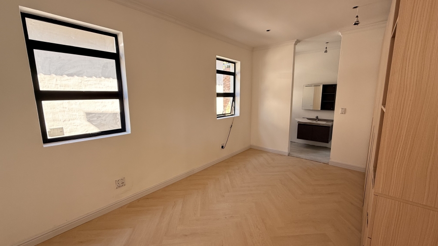 To Let 3 Bedroom Property for Rent in Bryanston Gauteng