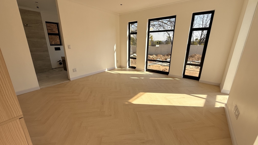 To Let 3 Bedroom Property for Rent in Bryanston Gauteng