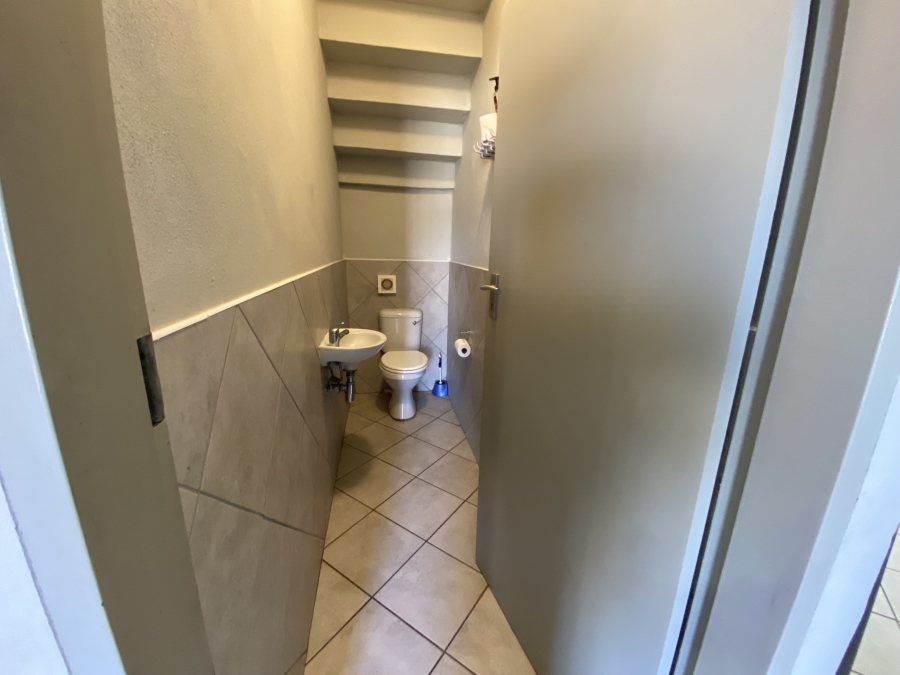 4 Bedroom Property for Sale in Lotus Gardens Gauteng