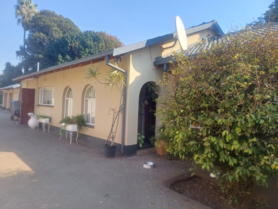 3 Bedroom Property for Sale in Gezina Gauteng