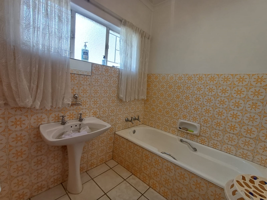 3 Bedroom Property for Sale in Gezina Gauteng