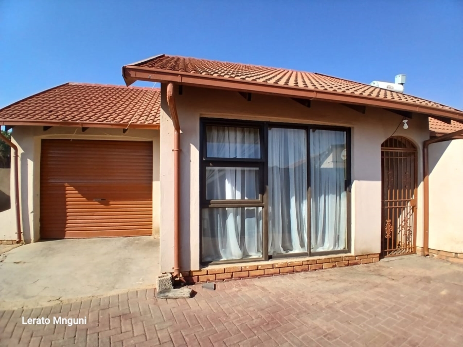 3 Bedroom Property for Sale in Mamelodi East Gauteng