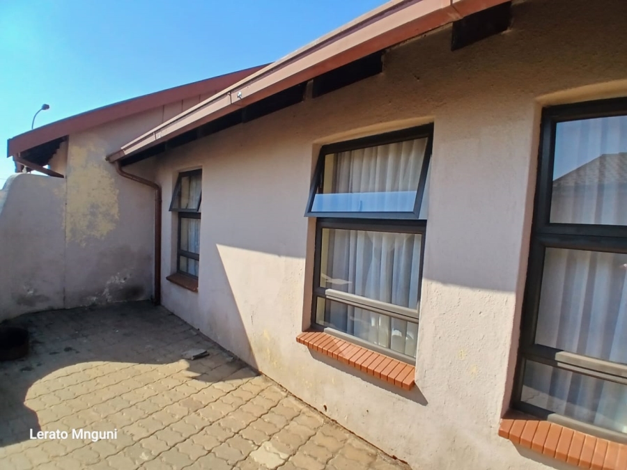 3 Bedroom Property for Sale in Mamelodi East Gauteng