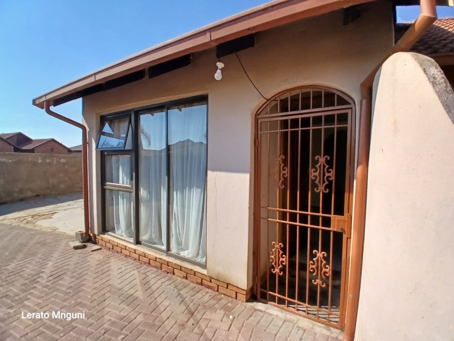 3 Bedroom Property for Sale in Mamelodi East Gauteng
