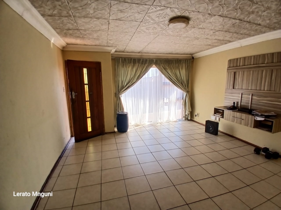 3 Bedroom Property for Sale in Mamelodi East Gauteng