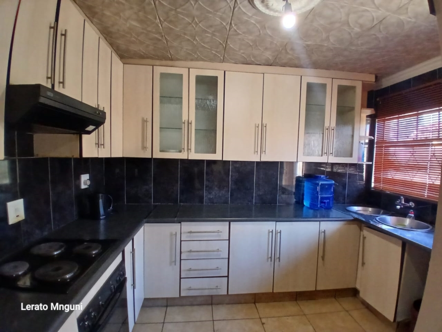 3 Bedroom Property for Sale in Mamelodi East Gauteng