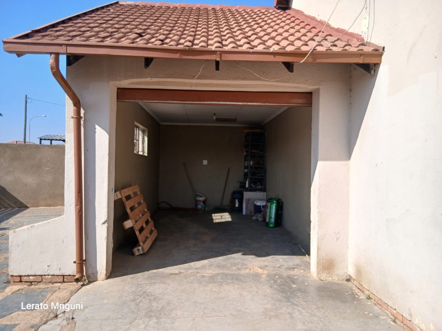 3 Bedroom Property for Sale in Mamelodi East Gauteng