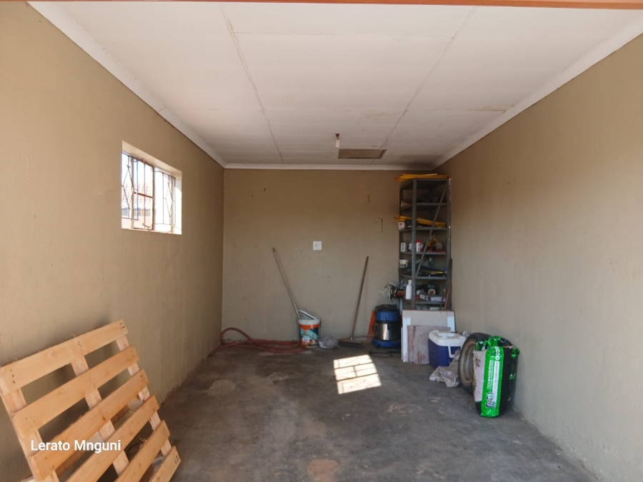 3 Bedroom Property for Sale in Mamelodi East Gauteng