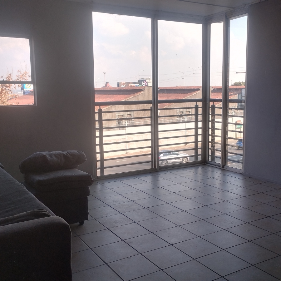 To Let 1 Bedroom Property for Rent in Braamfontein Werf Gauteng