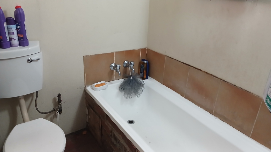 2 Bedroom Property for Sale in Elspark Gauteng