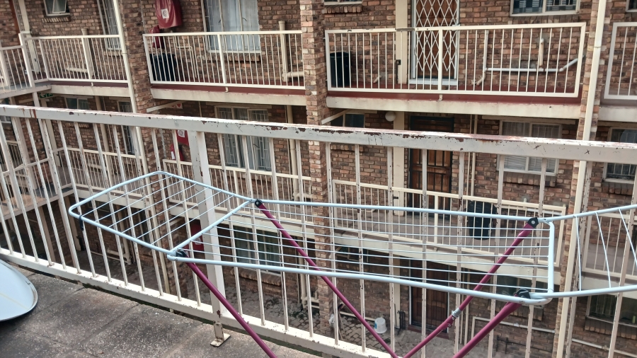 2 Bedroom Property for Sale in Elspark Gauteng