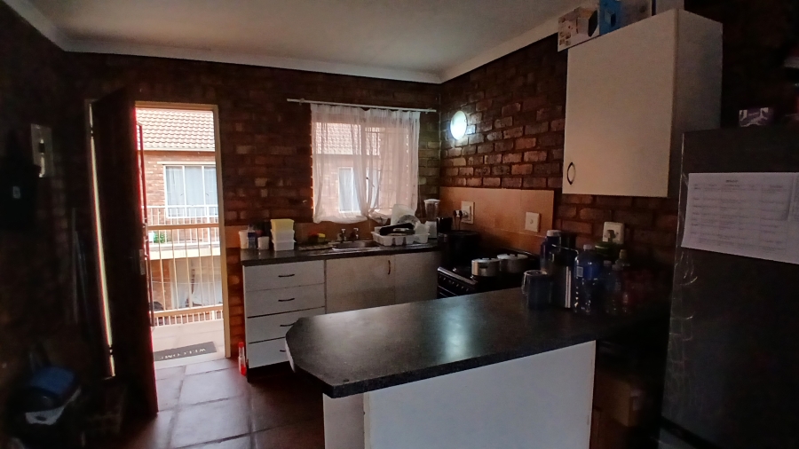 2 Bedroom Property for Sale in Elspark Gauteng
