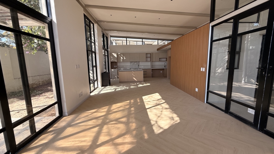 To Let 2 Bedroom Property for Rent in Bryanston Gauteng