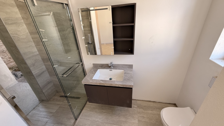 To Let 2 Bedroom Property for Rent in Bryanston Gauteng