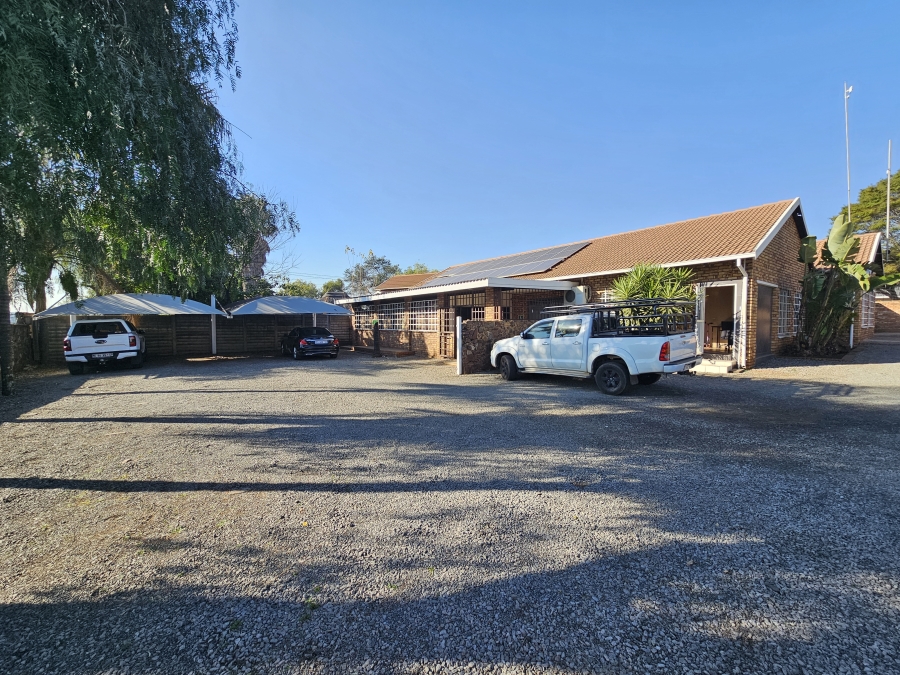 To Let Commercial Property for Rent in Wierda Park Gauteng