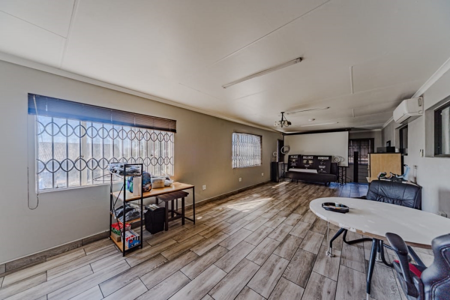 Commercial Property for Sale in Alrode South Gauteng