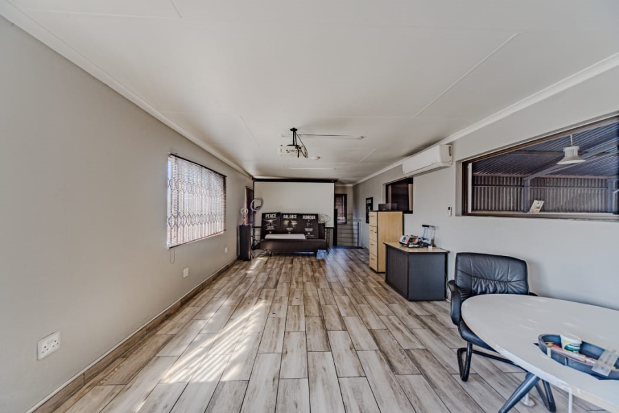 Commercial Property for Sale in Alrode South Gauteng