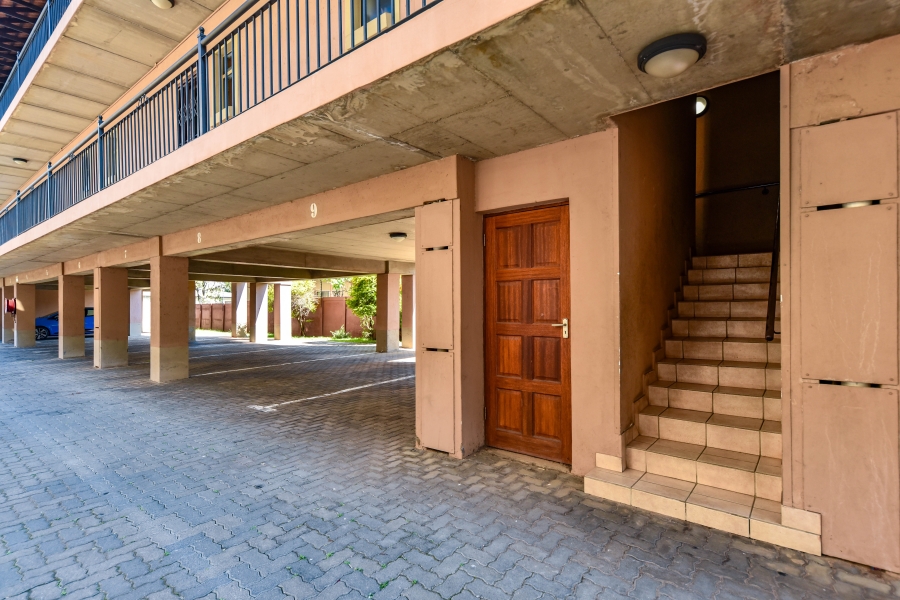 2 Bedroom Property for Sale in Villieria Gauteng