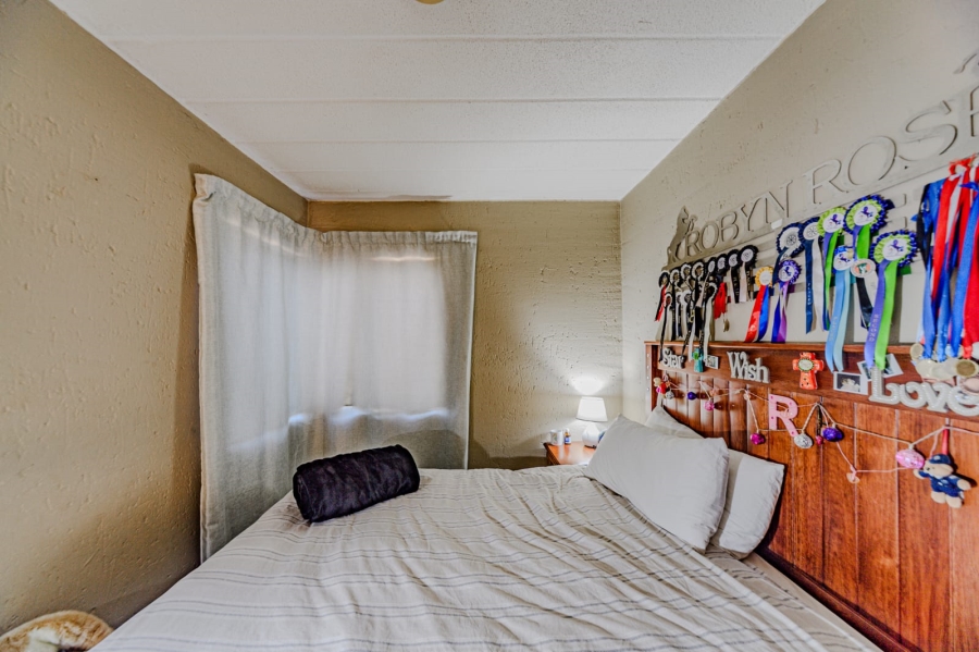 2 Bedroom Property for Sale in Glenvista Gauteng