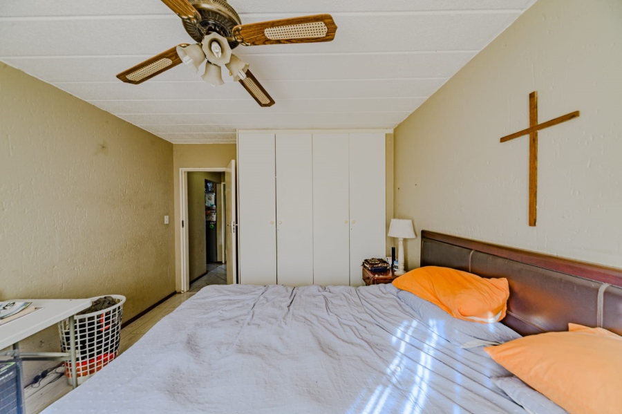 2 Bedroom Property for Sale in Glenvista Gauteng