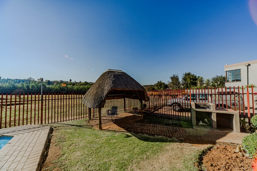 2 Bedroom Property for Sale in Glenvista Gauteng