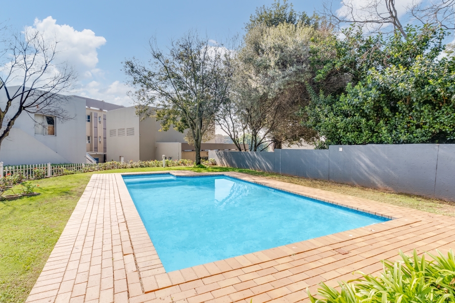 2 Bedroom Property for Sale in Sandown Gauteng